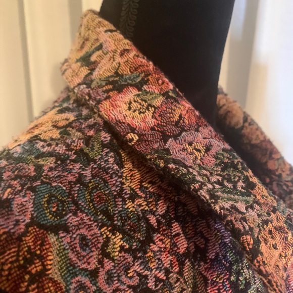 Urban Outfitters- Vintage looking Jacket - Picture 3 of 3